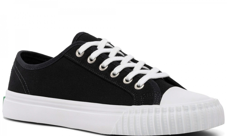 Black Classic Center Lo Top | Unisex Canvas Sneaker - Click Image to Close